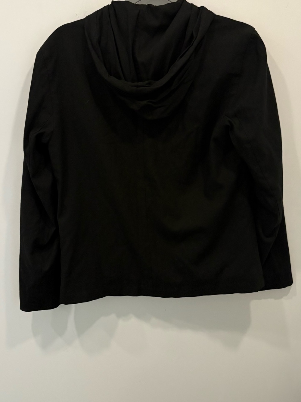 GAP woman hooded long sleeve zippered black jacket rayon polyester spandex - Picture 2 of 6